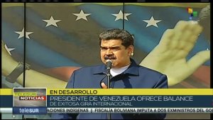 Luego de pasear por países Euroasiáticos, Maduro llega al país con su cuento de “cooperación internacional”