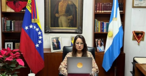 Oposición argentina pide citar a Stella Lugo para que dé explicaciones por el avión