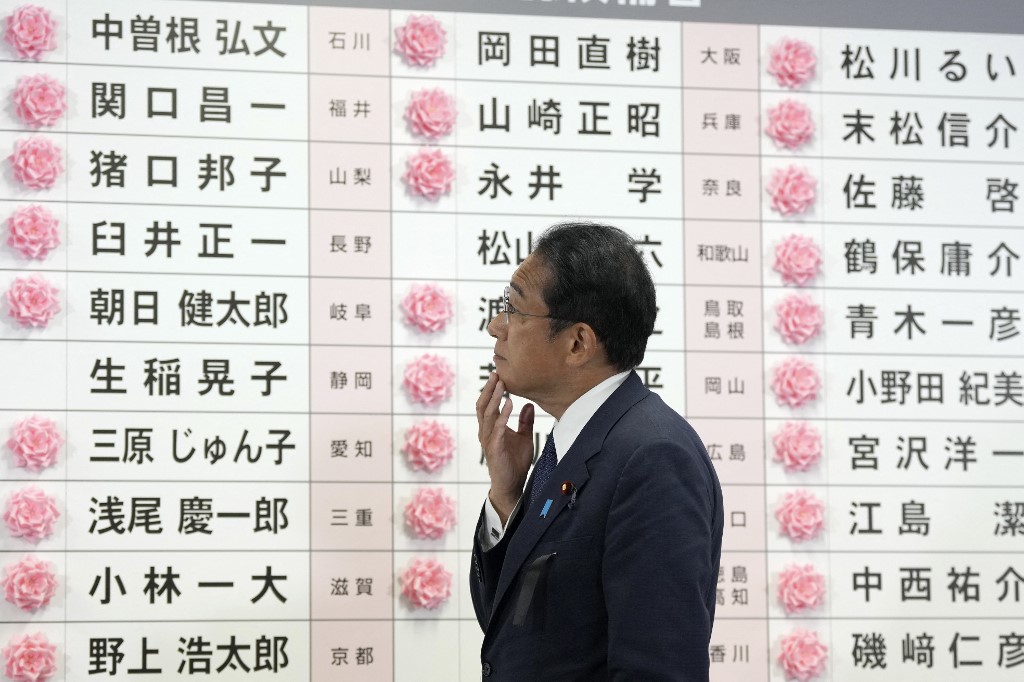 Partido gobernante de Japón se proyecta como ganador de las elecciones