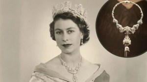 Inédito: Isabel II muestra al mundo sus joyas más imponentes y sus retratos de juventud en una exposición #22Jul