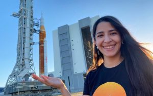 La joven ingeniera venezolana que participa en la misión Artemis I