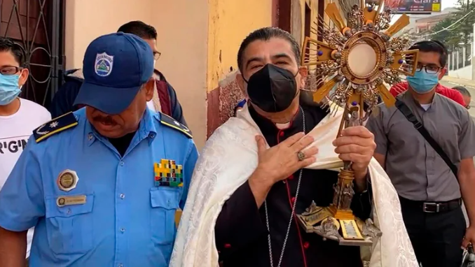 ¿Dónde está monseñor Álvarez?: se desconoce el paradero del religioso arrestado por el régimen de Daniel Ortega