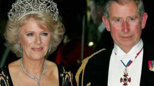 ¿Por qué se afirma que la corona que llevará Camilla Parker está “maldita”?