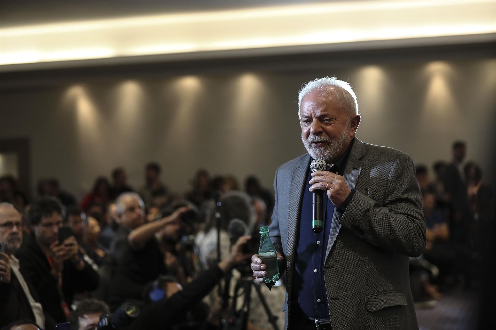 Lula lanza polémica carta a los evangélicos que se oponen duramente a su candidatura a presidente
