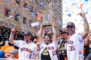 Astros celebraron su título de Serie Mundial con desfile en Houston (Fotos)