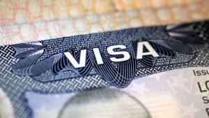 Visa americana: Conoce los mitos más comunes relacionados con su solicitud