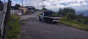 Más de 600 familias en San Cristóbal están “a nada” de quedar incomunicadas por hundimiento de carretera