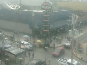 Múltiples negocios cerrados por intento de saqueo en el centro de Cumaná este #9Dic
