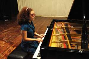 Bárbara, la prodigiosa niña venezolana que enamoró a los alemanes con sus notas musicales