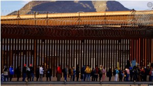 US- México Border Encounters Drop After Increased Migrant Expulsions