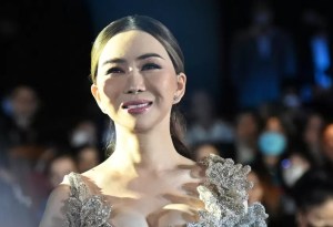 “Biológicamente es hombre”: Lili Estefan desata escándalo por comentario contra dueña del Miss Universo