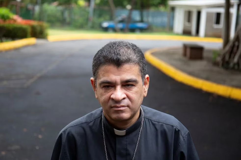 Daniel Ortega volvió a encarcelar al obispo Rolando Álvarez tras escasas horas en libertad