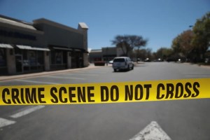 Aterrador descubrimiento en Arizona: Encuentran tres cadáveres dentro de una vivienda