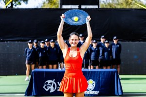 Poesía pura: Ucraniana Kostyuk gana torneo WTA de Austin al vencer a la rusa Gracheva