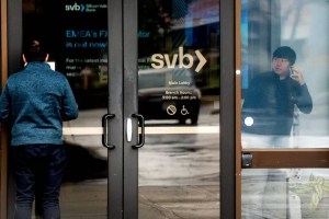 Credit Suisse, Silicon Valley Bank y miedo inversor: cinco claves para entender los problemas bancarios que sacuden a los mercados
