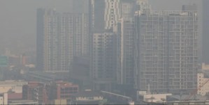 Contaminación del aire alcanza peligrosos niveles en Tailandia: 32 veces más del mínimo recomendado