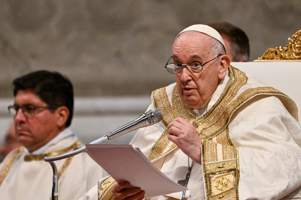 “Cuando necesito plata, voy y la pido”, confesó el papa Francisco