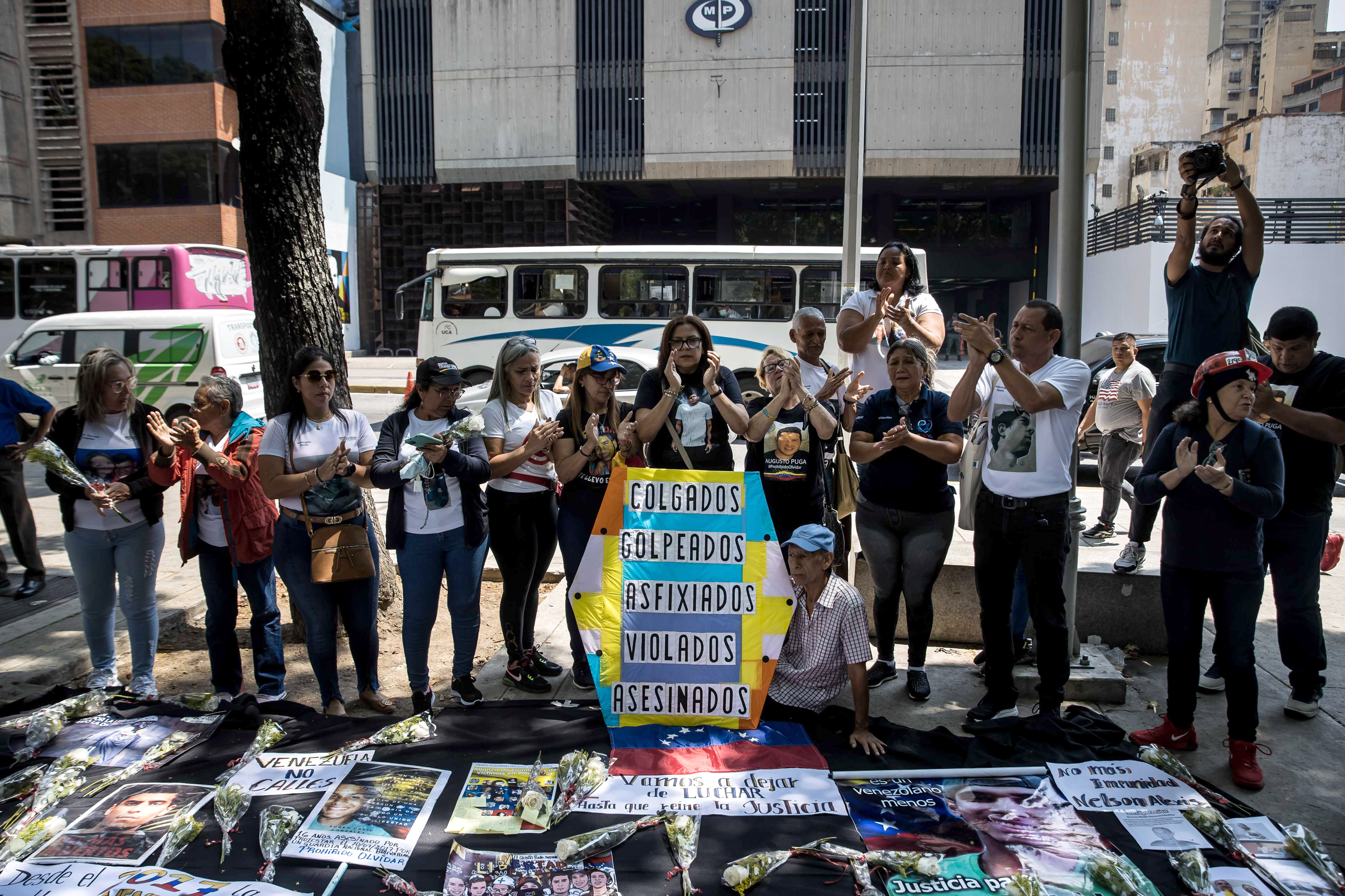 Familiares exigieron justicia para jóvenes asesinados en las protestas de 2017 (Videos)