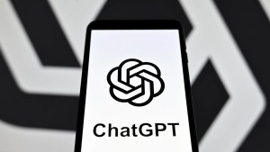 ChatGPT ya es capaz de recordar todo lo que le dices