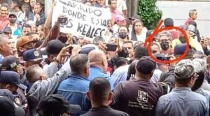 “Sin descaro”: Hermano de Chávez apareció para “exigir dónde están los reales” a gobernador de Barinas (VIDEO)