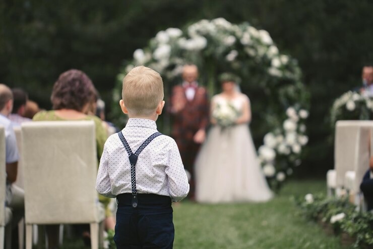 Organizaron una boda “sin niños” y la reacción de una madre contra la novia se hace VIRAL