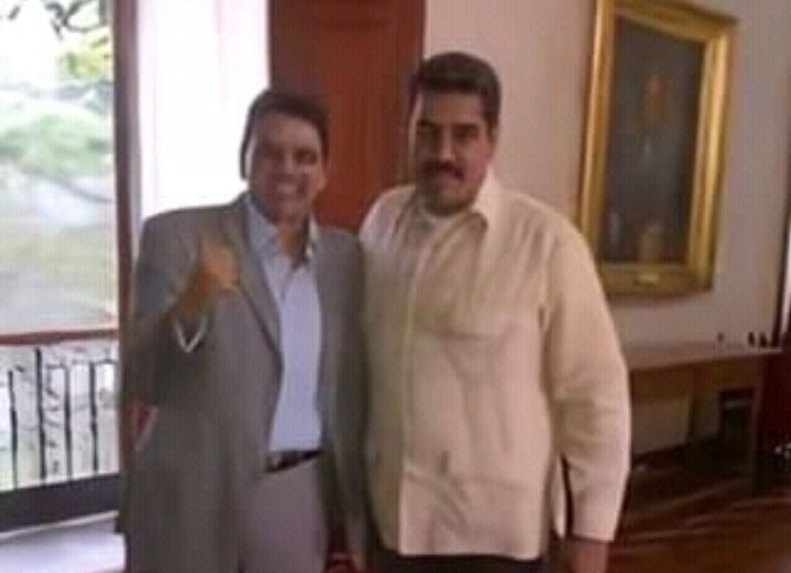 ¡Otra foto perdida! Ernesto Paraqueima y Nicolás Maduro sonríen a la cámara