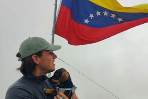 “Quería mostrar la belleza de Venezuela”: Roger, el holandés que recorre Suramérica en bicicleta