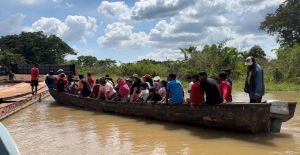 El drama de los indígenas kariñas: una batalla de dos décadas a orillas del río Orinoco