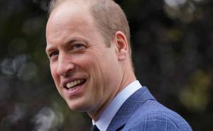 El príncipe William visita un proyecto para los sintecho tras la reaparición de Kate