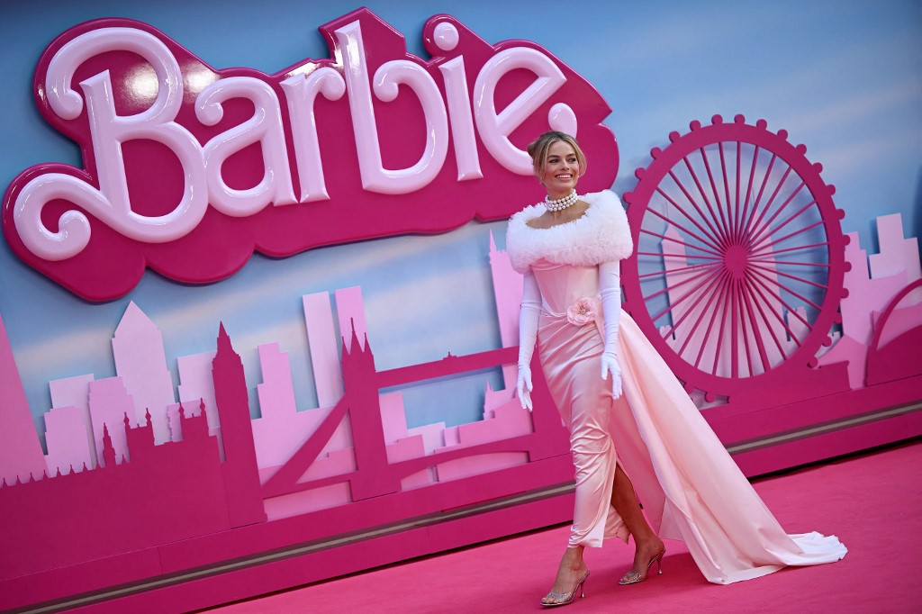 “Barbie” alcanzó una cifra récord de ingresos en todo el mundo