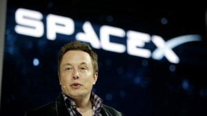 Elon Musk demandó al regulador laboral de EEUU por despido de empleados en SpaceX