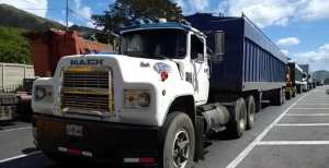 Transportistas de carga pesada en Carabobo invierten “más de la cuenta” en reparaciones debido a pésima calidad del combustible