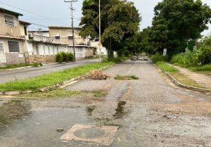 Vecinos de Base Sucre en Aragua se quedaron esperando promesas del alcalde del municipio Girardot