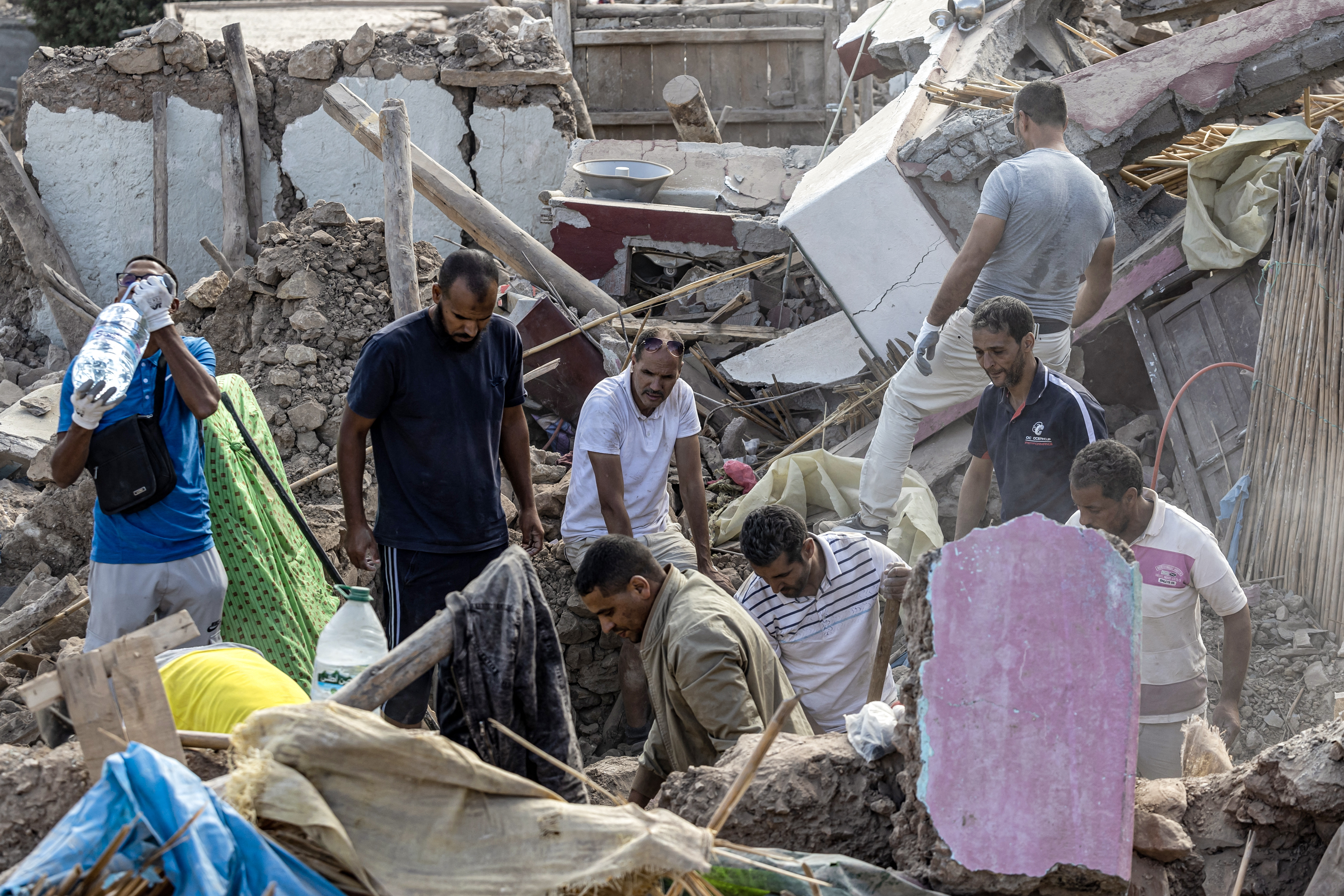 El número de víctimas por el terremoto de Marruecos ascienden a 2.681