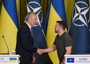 Jefe de la Otan asegura que Ucrania “está más cerca que nunca” de unirse a la alianza