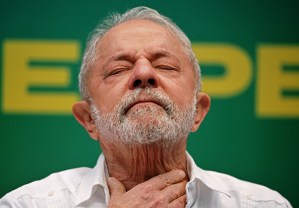 Lula da Silva, ingresado en el hospital para someterse a una cirugía de cadera