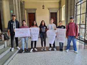 Estudiantes de la ULA abogan por la liberación de John Álvarez