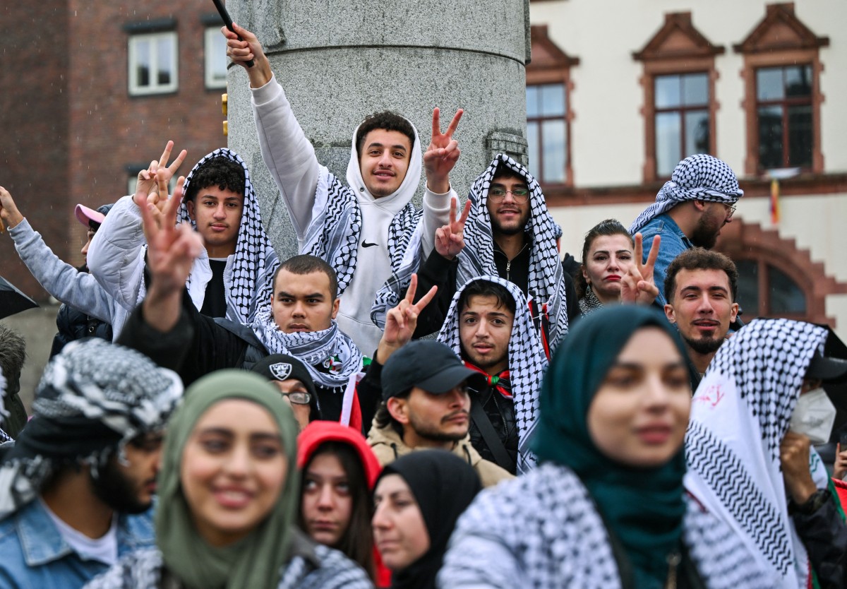 Berlín anuncia prohibición “completa” de actividades de Hamás y de la afín Samidoun