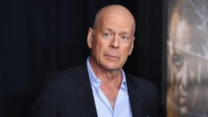 Las desgracias de Bruce Willis: la muerte de su hermano, el diagnóstico de su hija y su lucha contra la demencia