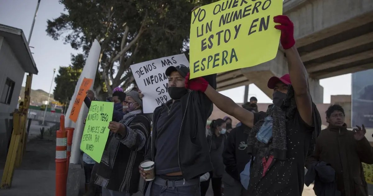 Human Rights Watch pide a México que rechace los planes para restringir el asilo en EEUU