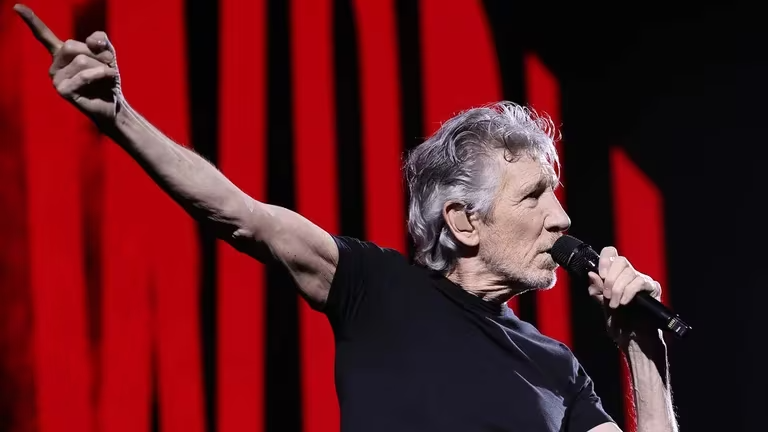 El chavista Roger Waters fue despedido de la compañía musical BMG por sus declaraciones antisemitas