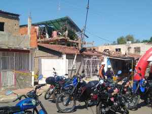 “Nunca había escuchado un ruido así”: Vecinos siguen conmocionados tras explosión en Puerto La Cruz