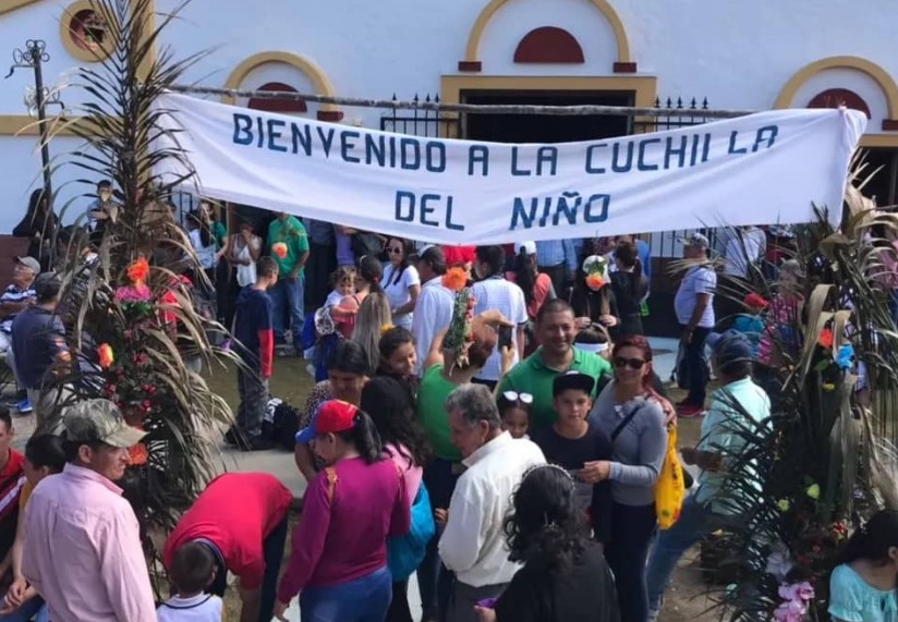Feligresía veneró al Santo Niño de la Cuchilla en Mérida
