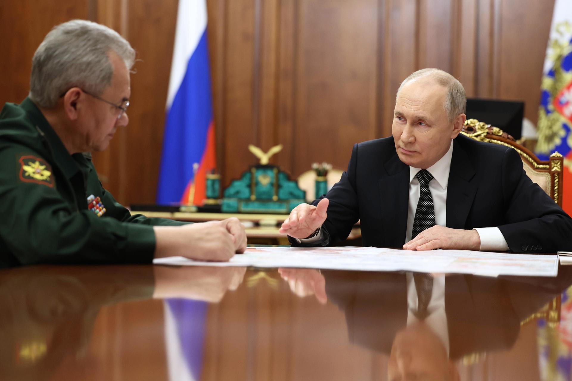 Putin relevó a su ministro de Defensa y lo designó como secretario del Consejo de Seguridad ruso