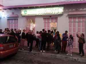 En Semana Santa, temporadistas disfrutaron de los icónicos helados de la Heladería Coromoto de Mérida