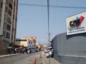 Denuncian “operación morrocoy” en proceso del Registro Electoral en oficina del CNE Carabobo