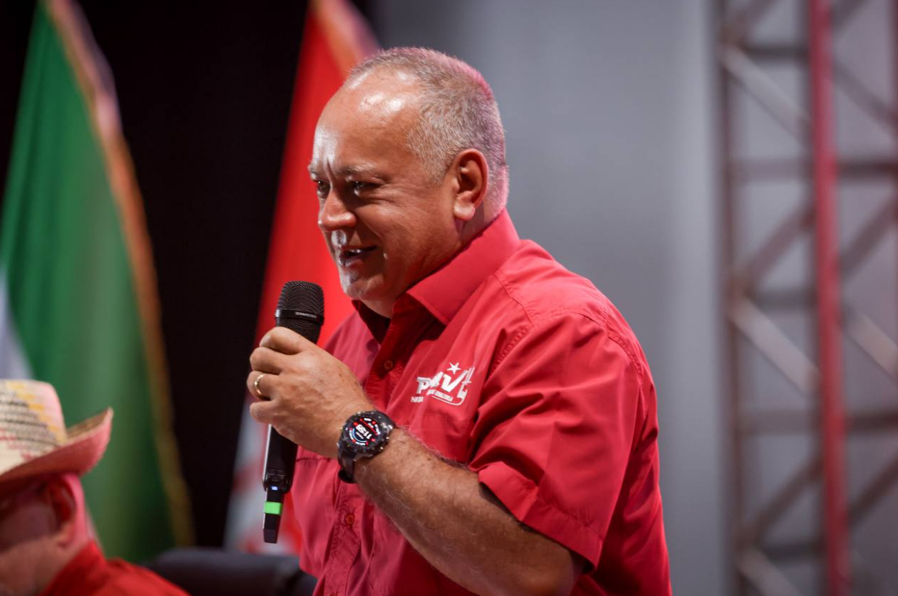 ¡Ups! A Diosdado Cabello se le “chispoteó” en cámara abierta que la campaña del Psuv tiene fallas (VIDEO)