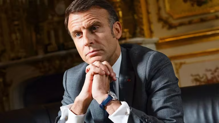 La ultraderecha francesa arrasa en las elecciones europeas y duplica a la lista macronista según sondeo a pie de urna